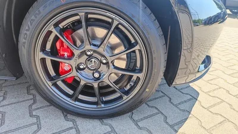 Neu Mazda MX5 Homura-Line 132 PS (97 kW) 2025 Jet black Cabrio