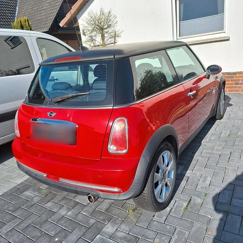 Gebraucht Mini Cooper 90 PS (66 kW) 2006 Rot Kleinwagen