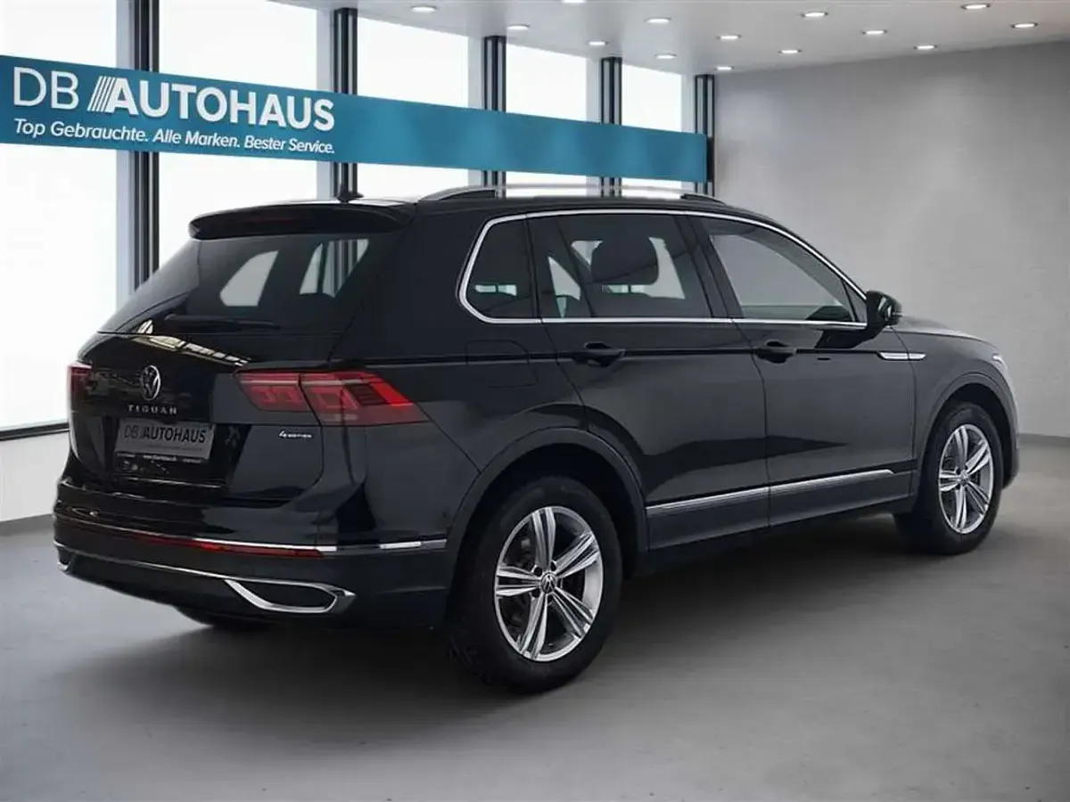 Używany VW Tiguan Elegance 190 KM (139 kW) 2023 Czarny SUV