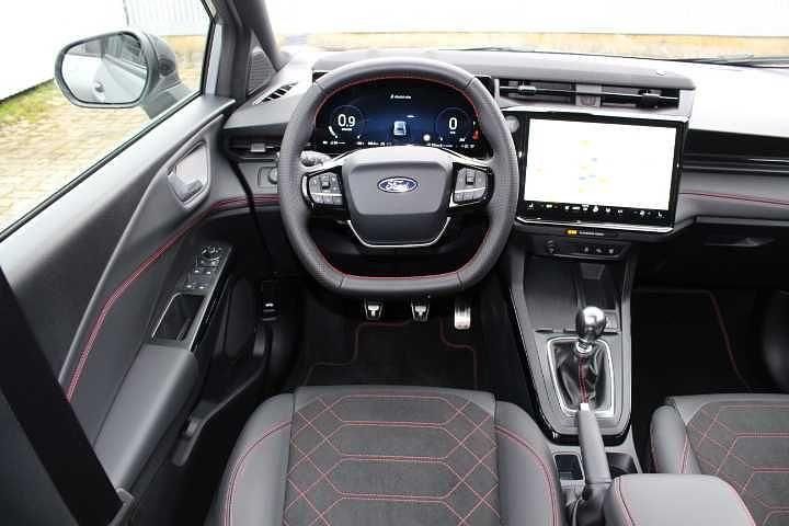 Neu Ford Puma ST-Line X 125 PS (91 kW) 2025 Solarsilber SUV