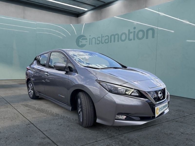 Grau Gebraucht 2020 Nissan Leaf 360º Kleinwagen | 15.290 € (Teuer) - Bild 1/4