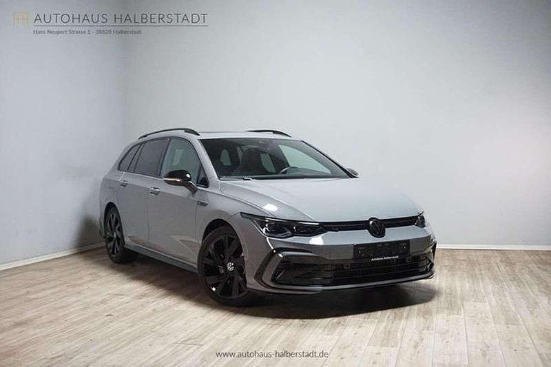 Gebraucht VW Golf VIII R-line 190 PS (139 kW) 2023 Mondsteingrau Kombi