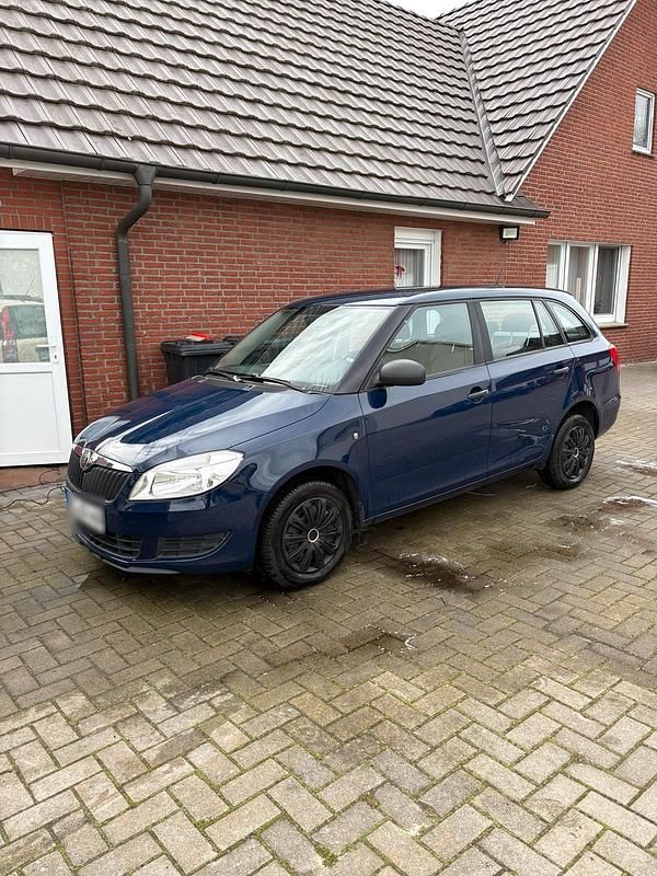 Gebraucht Skoda Fabia 70 PS (51 kW) 2011 Kombi