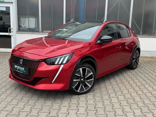 Rot Gebraucht 2021 Peugeot e-208 GT Kleinwagen | 17.990 € (Fairer Preis) - Bild 1/4