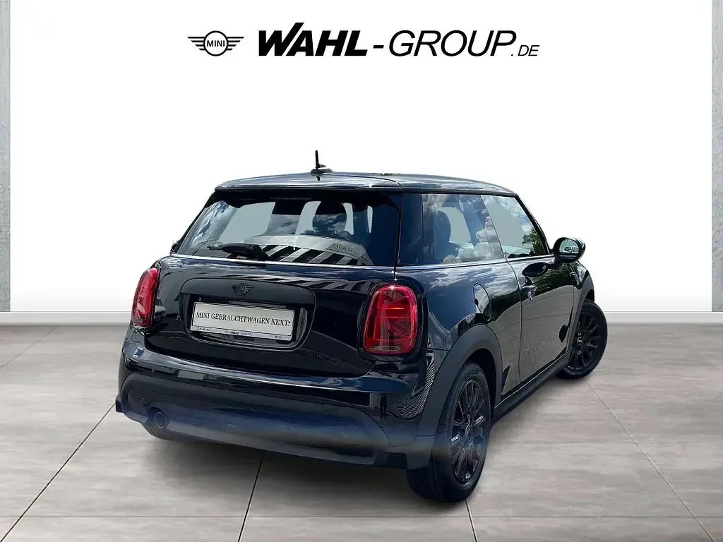 Gebraucht Mini ONE Hatch 102 PS (75 kW) 2022 Schwarz Kleinwagen