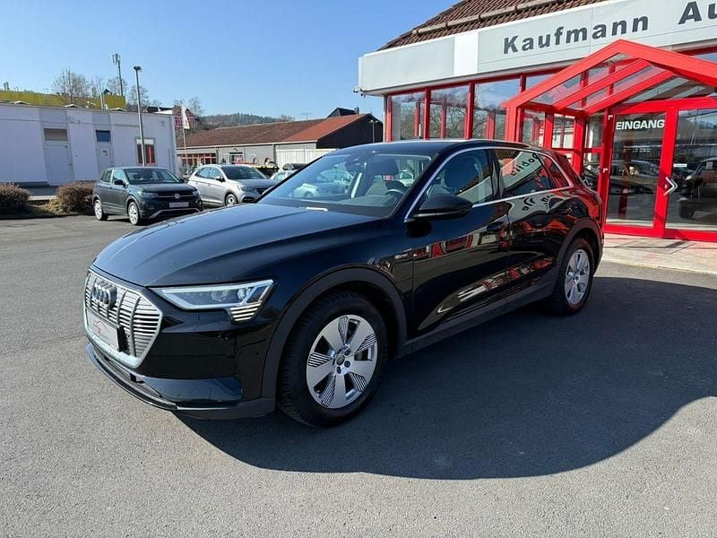 Gebraucht Audi e-tron Ambiente 230 kW (313 PS) 2020 Schwarz SUV