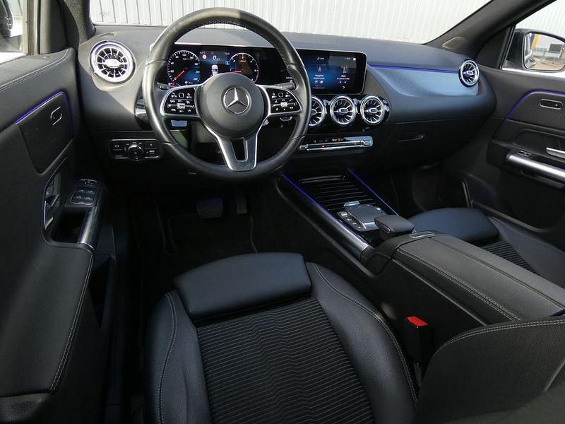 Gebraucht Mercedes GLA200 150 PS (110 kW) 2020 Schwarz SUV