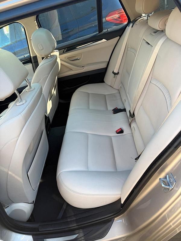 Gebraucht BMW 525 218 PS (160 kW) 2017 Andere farben Kombi