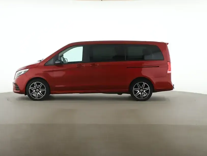 Gebraucht Mercedes V300 Exclusive 237 PS (174 kW) 2022 Rot Van / Kleinbus