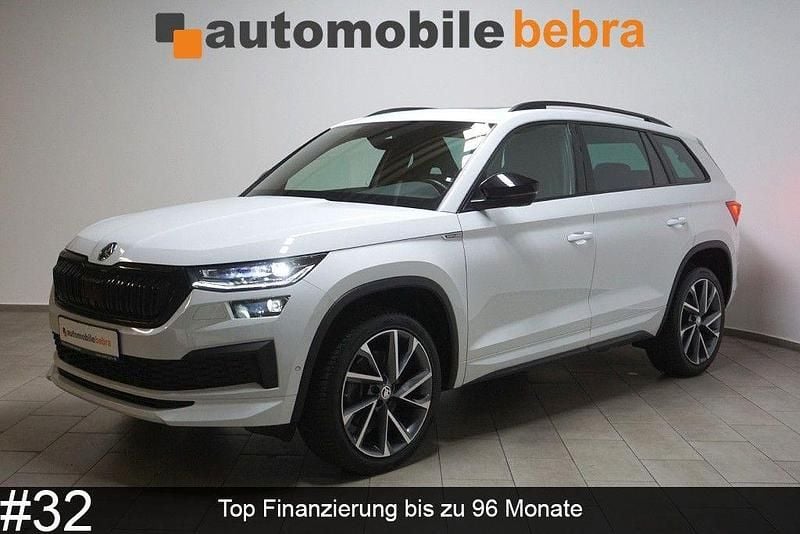Weiß Gebraucht 2024 Skoda Kodiaq SportLine SUV | 43.990 € (Superpreis) - Bild 1/4