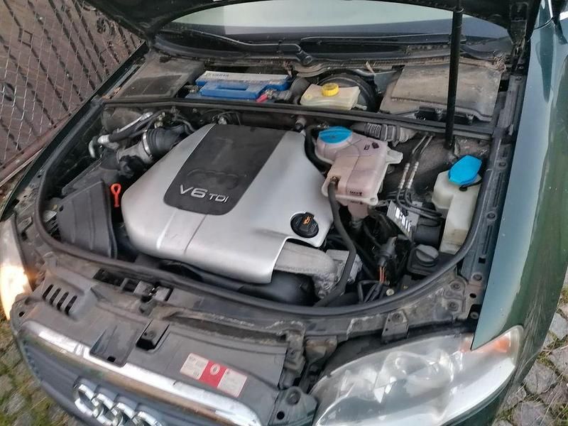 Gebraucht Audi A4 Ambiente 165 PS (121 kW) 2005 Grün Kombi