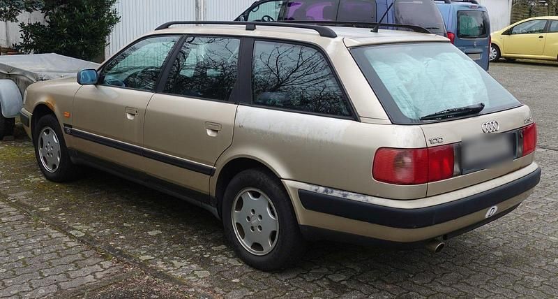 Gebraucht Audi 100 133 PS (97 kW) 1992 Gold Kombi