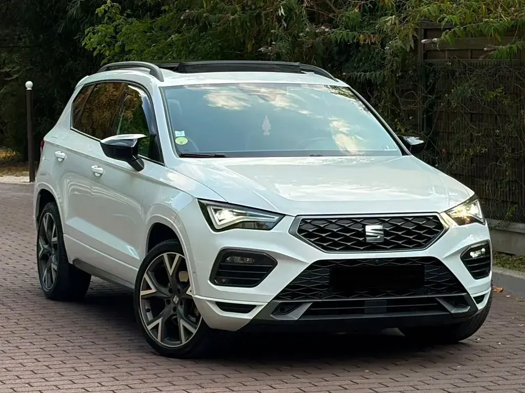 Gebraucht Seat Ateca FR 150 PS (110 kW) 2023 Weiß SUV