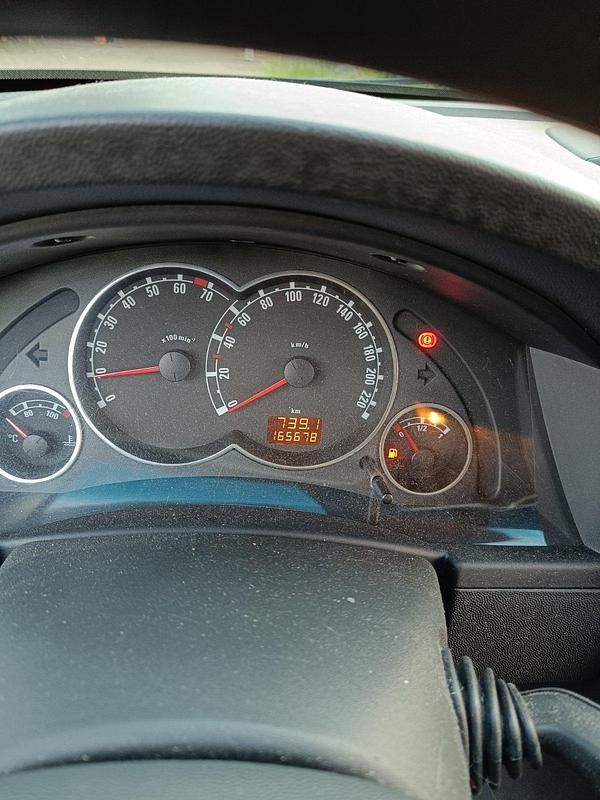 Blau Gebraucht 2009 Opel Meriva Van / Kleinbus | 900 € (Superpreis) - Bild 1/4