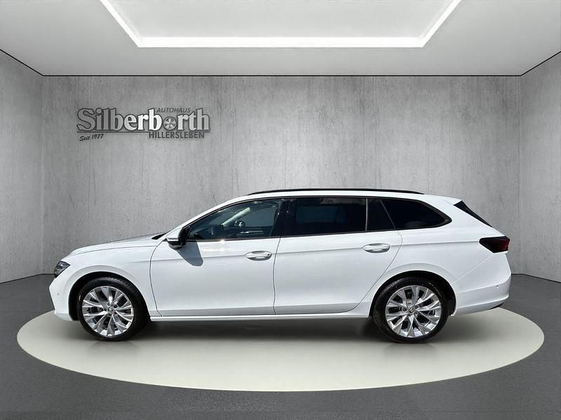 Gebraucht Skoda Superb Selection 150 PS (110 kW) 2024 Weiß Kombi