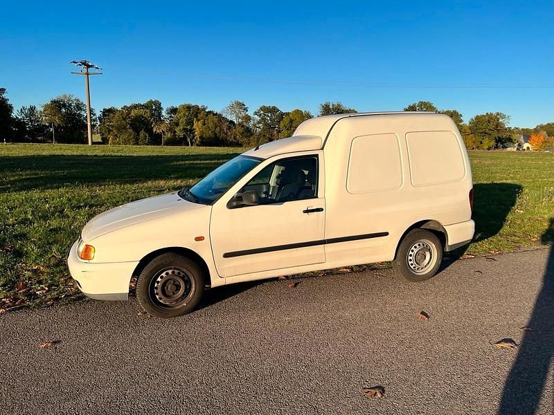 Weiß Gebraucht 2001 VW Caddy Van / Kleinbus | 1.000 € (Guter Preis) - Bild 1/4