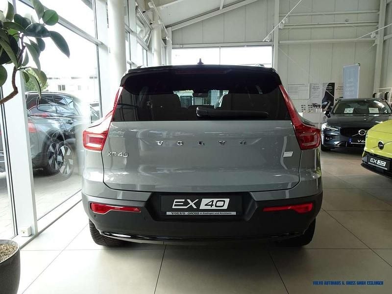 Gebraucht Volvo XC40 Plus 185 kW (252 PS) 2025 740 vapour grey metallic SUV