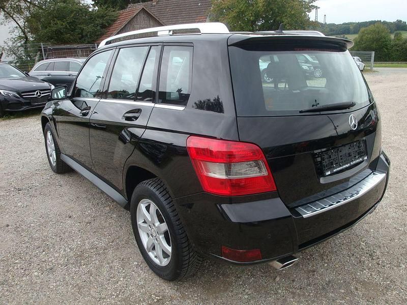Gebraucht Mercedes GLK300 231 PS (169 kW) 2009 Schwarz SUV