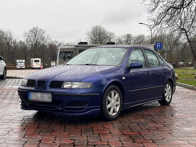Gebraucht Seat Toledo 101 PS (74 kW) 2003 Blau Limousine