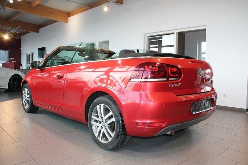 Gebraucht VW Golf Cabriolet 105 PS (77 kW) 2012 Sunsetred Cabrio