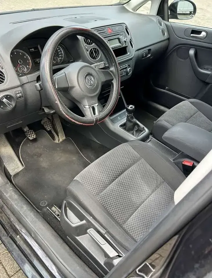 Gebraucht VW Golf Plus Cross Comfortline 105 PS (77 kW) 2010 Schwarz Kombi