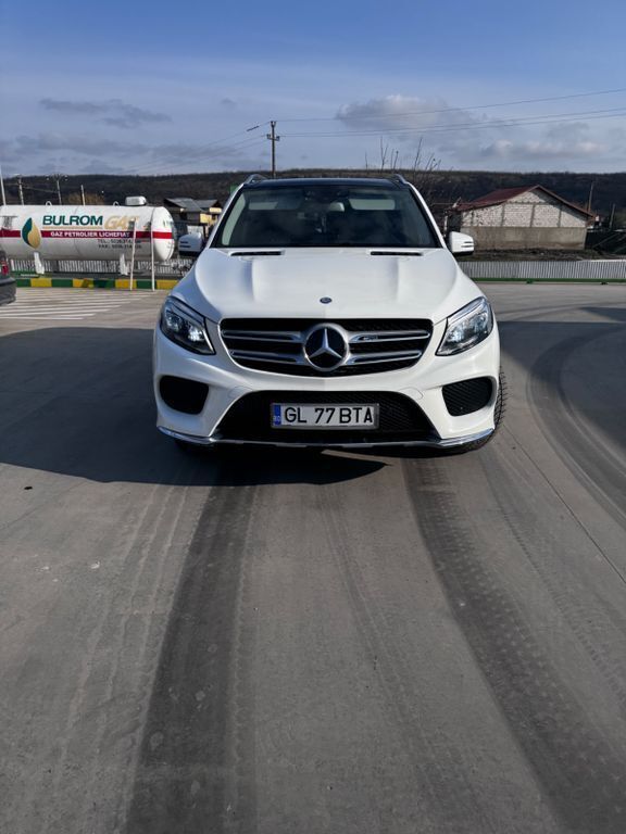 Weiß Gebraucht 2017 Mercedes GLE350 SUV | 28.750 € (Etwas zu teuer) - Bild 1/4