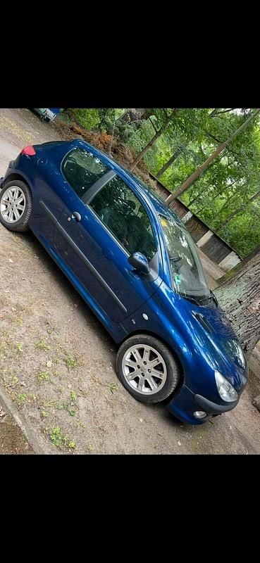 Gebraucht Peugeot 206 109 PS (80 kW) 2001 Blau Kleinwagen