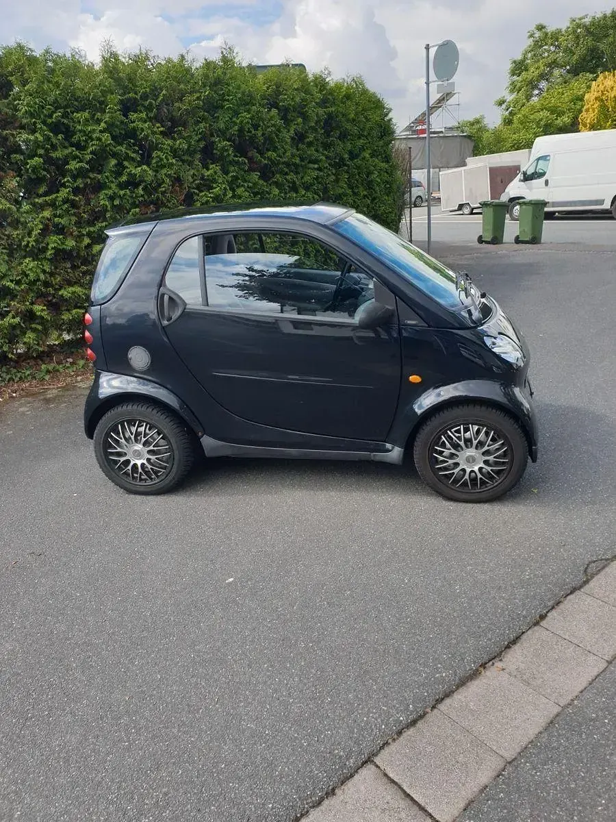 Gebraucht Smart ForTwo Coupé 61 PS (44 kW) 2005 Schwarz Coupé