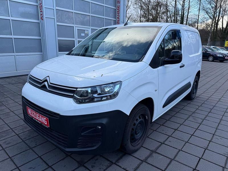 Gebraucht Citroën Berlingo 102 PS (75 kW) 2022 Weiß Van / Kleinbus
