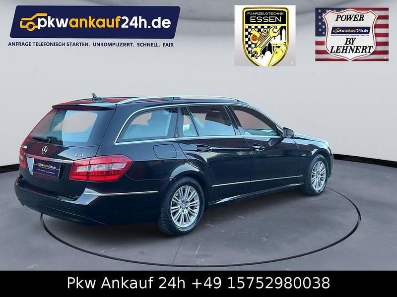 Gebraucht Mercedes E200 184 PS (135 kW) 2011 Schwarz Kombi