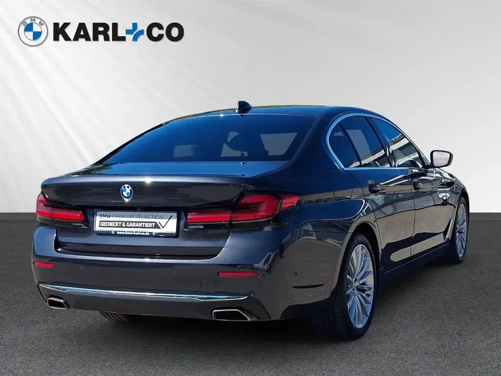 Gebraucht BMW 530 Luxury Line 284 PS (208 kW) 2023 Grau Limousine