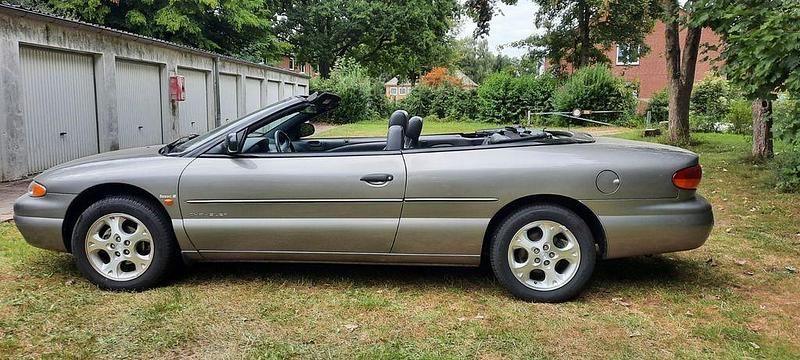 Silber Gebraucht 1999 Chrysler Stratus Cabrio | 3.600 € (Fairer Preis) - Bild 1/4
