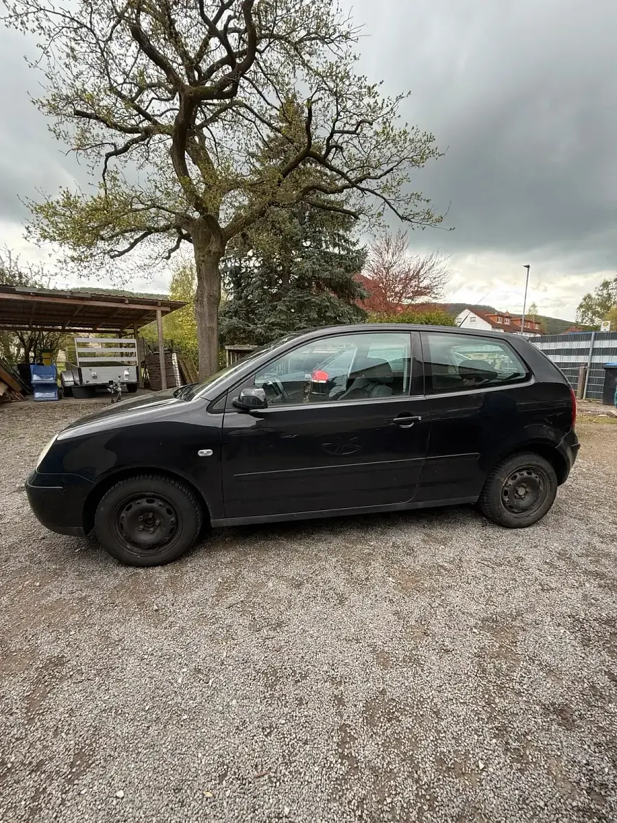 Używany VW Polo 64 KM (47 kW) 2003 Czarny Hatchback