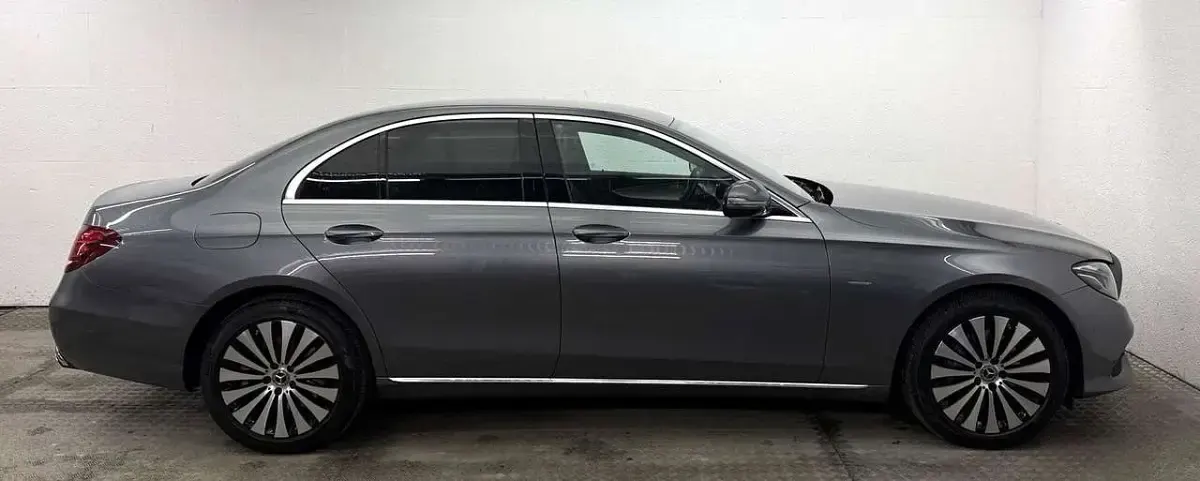 Gebraucht Mercedes E350 Avantgarde 286 PS (210 kW) 2017 Grau Limousine