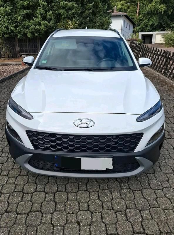 Weiß Gebraucht 2022 Hyundai Kona SUV | 16.000 € (Superpreis) - Bild 1/4