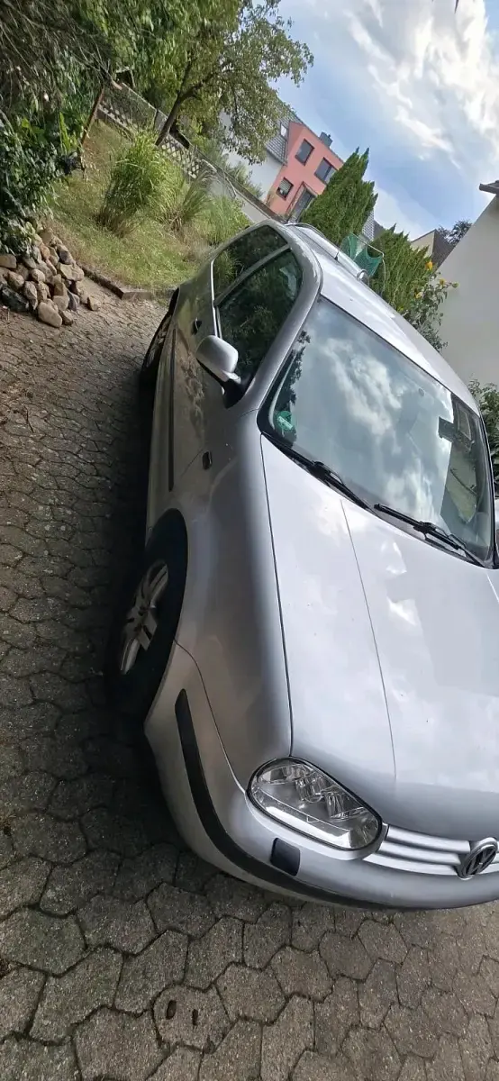 Gebraucht VW Golf IV 75 PS (55 kW) 2002 Grau Kleinwagen