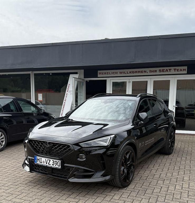 Schwarz Gebraucht 2023 Cupra Formentor VZ SUV | 48.590 € (Teuer) - Bild 1/4