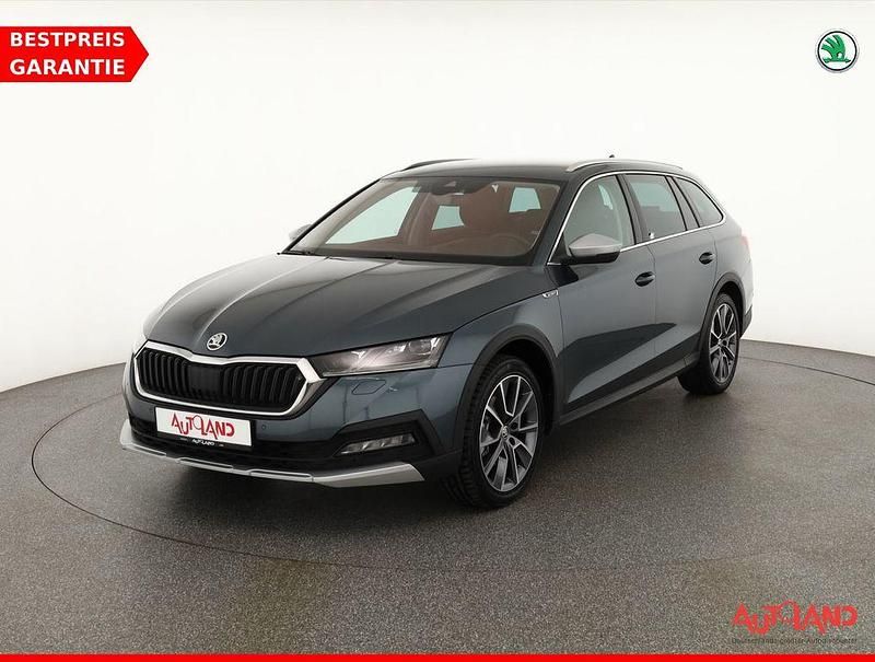 Quarzgrau metallic (metallic) Gebraucht 2021 Skoda Octavia Scout Kombi | 31.950 € (Fairer Preis) - Bild 1/4