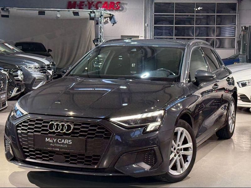 Gebraucht Audi A3 Sport 150 PS (110 kW) 2021 Manhattangrau Limousine