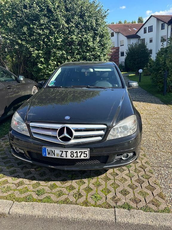 Schwarz Gebraucht 2009 Mercedes C250 Edition Limousine | 6.900 € (Etwas zu teuer) - Bild 1/4