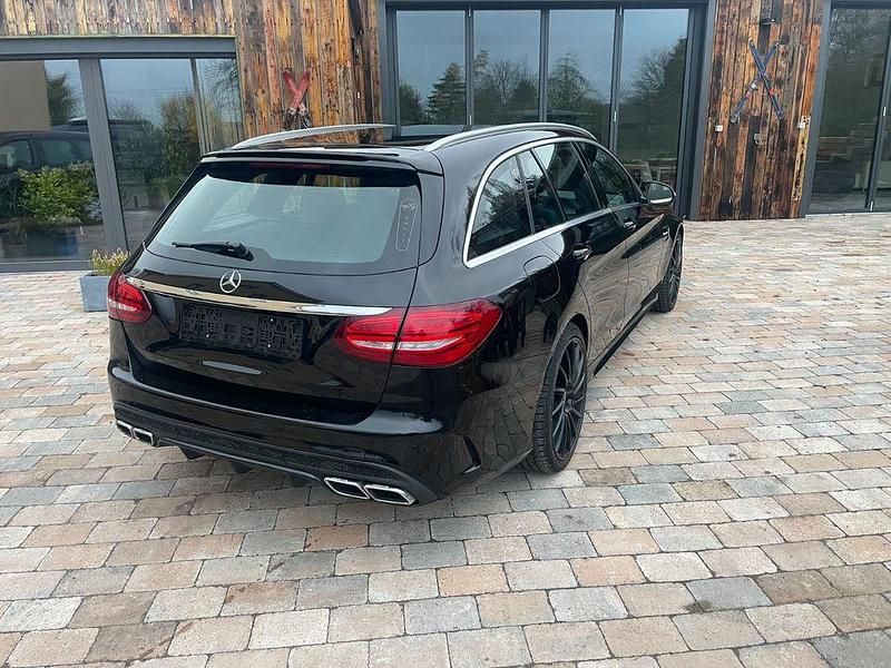 Gebraucht Mercedes C63 AMG AMG 476 PS (350 kW) 2017 Schwarz Limousine