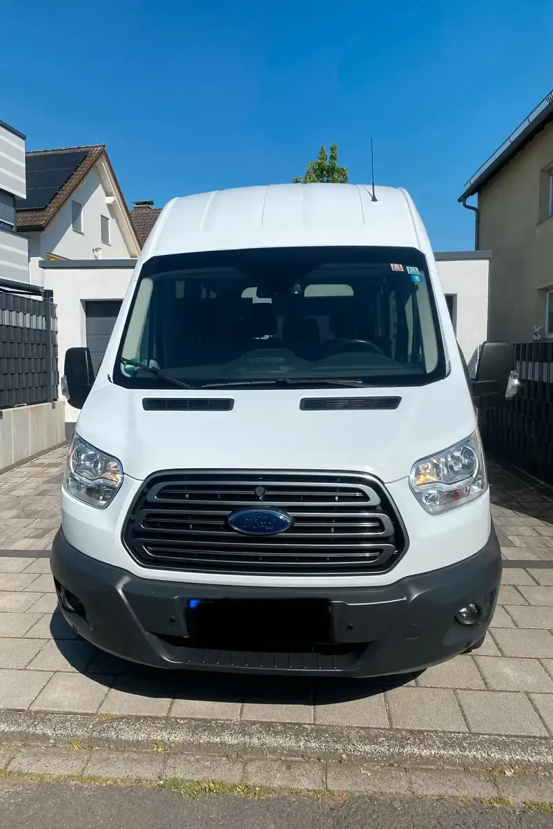 Gebraucht Ford Transit Trend 170 PS (125 kW) 2019 Weiß Van / Kleinbus