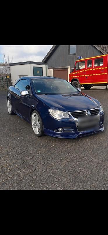 Gebraucht VW Eos 150 PS (110 kW) 2006 Blau Cabrio
