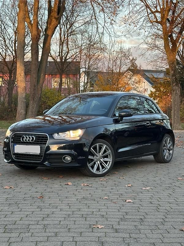 Schwarz Gebraucht 2010 Audi A1 Ambition Kleinwagen | 6.999 € (Fairer Preis) - Bild 1/4