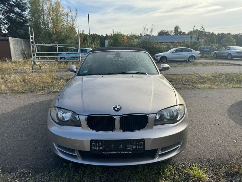 Silber Gebraucht 2008 BMW 120 Cabriolet Sport Line Cabrio | 7.990 € (Guter Preis) - Bild 1/4