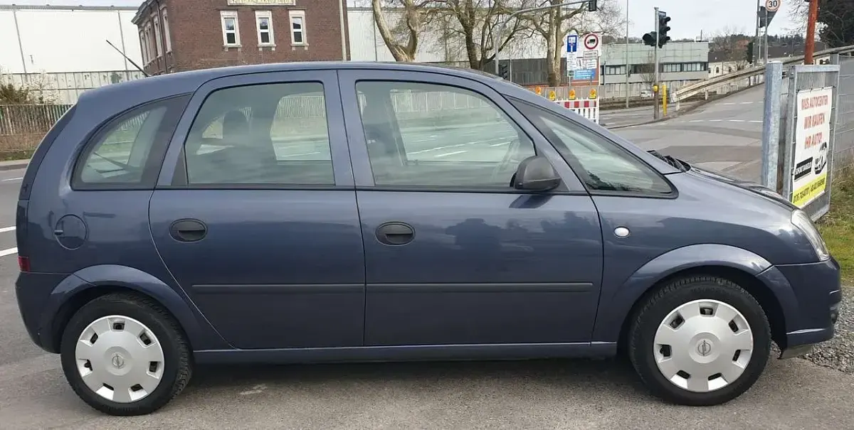Gebraucht Opel Meriva Selection 90 PS (66 kW) 2009 Grau Van / Kleinbus