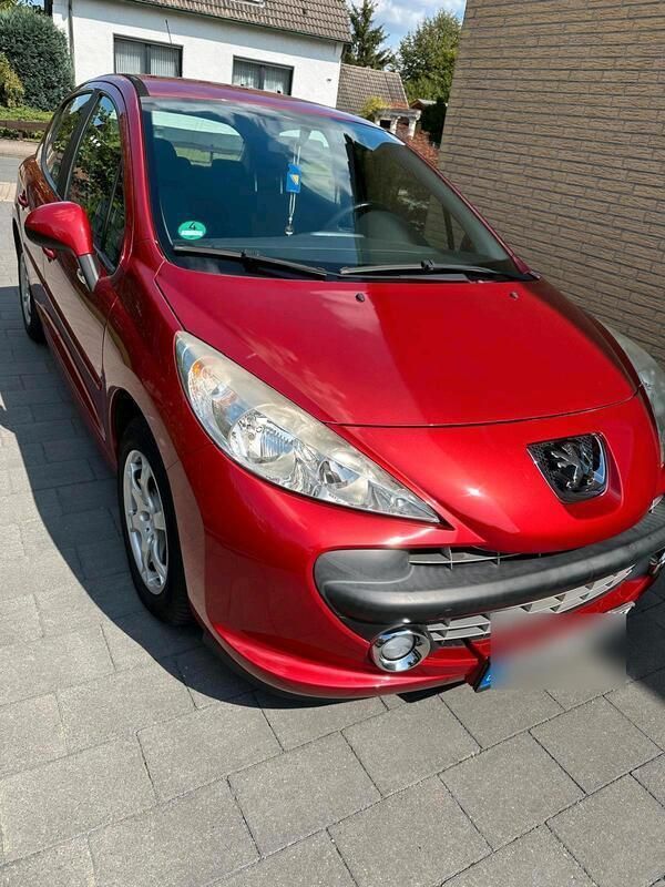 Rot Gebraucht 2007 Peugeot 207 Sport Kleinwagen | 3.200 € (Fairer Preis) - Bild 1/4