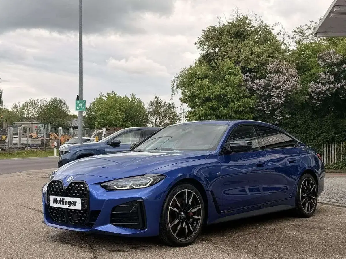 Gebraucht BMW 440 374 PS (275 kW) 2023 Portimao blau Coupé