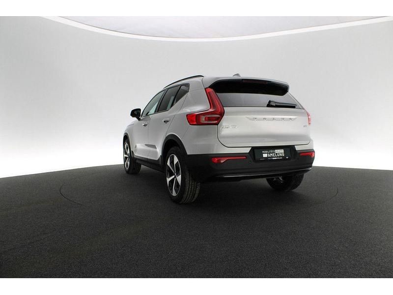 Gebraucht Volvo XC40 Plus 163 PS (119 kW) 2025 Silber SUV