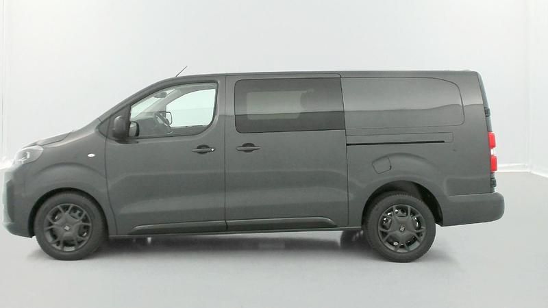 Neu Fiat Scudo Connect 177 PS (130 kW) 2025 Gris titane Van